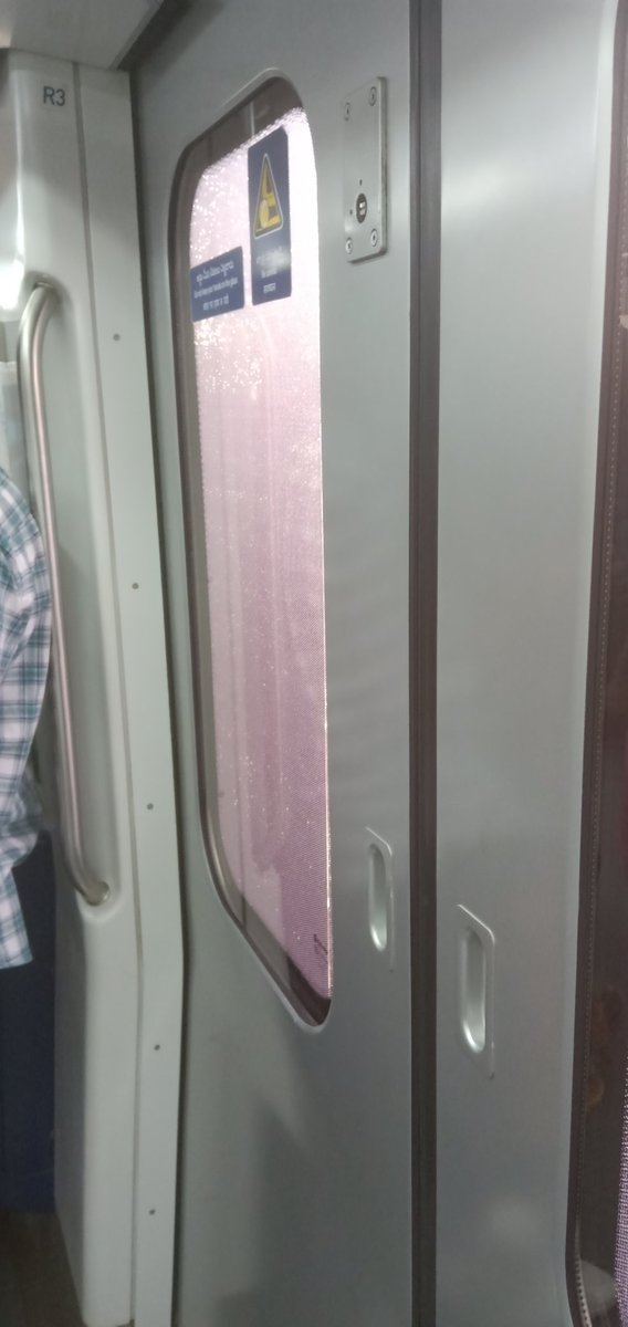 devarapaga's tweet photo. Dear @ltmhyd @HydMetroRail where is my drop location can't see my station
What is this ads ?
#ads #adshydmetro #hyderabadmetro #HyderabadMetro #metro #metrorail #hydmetrorail https://t.co/TRYlRNe79d