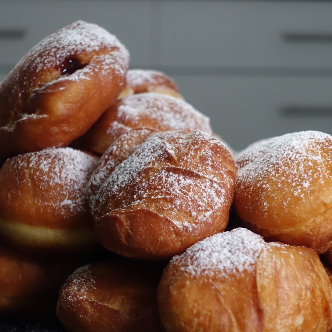 schizma_'s tweet photo. Tłusta Niedziela, czyli wstęp do jednego z najlepszych świąt w roku! #domowepączki https://t.co/GO94QwiLGz https://t.co/KHJ9ZsI3QW