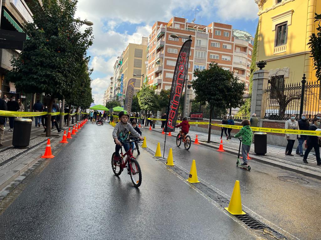 Y con un <a href="/aytogr/">Ayuntamiento de Granada</a> entregado en hacer de #Granada un enorme contenedor para toda actividad cultural.