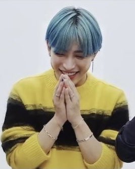 g7teez's tweet photo. hi mark                               hi hongjoong
from got7                           from ateez https://t.co/ZUr7YNKIOC