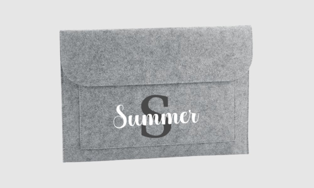 simplysarah72's tweet image. Personalised A4 Felt Folders, perfect for storing important documents, any text #PersonalisedA4Folder #PregnancyNotesFolder #DocumentFolder