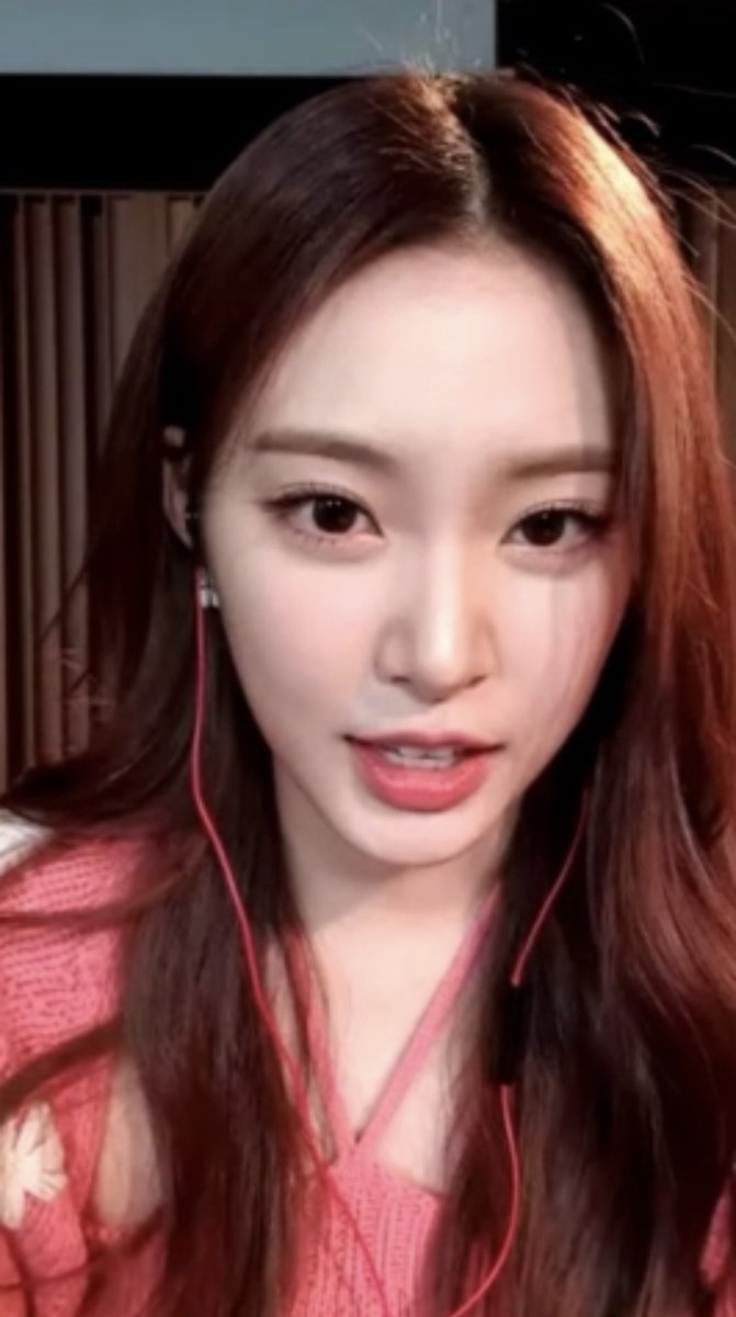 혜원이 진짜 너무 아름답다…💖✨