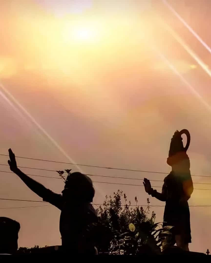 AjaySigireddy's tweet photo. అంజనీ
పుత్ర
పవన
సూత
నామ💫🙌❤️🙏
@JanaSenaParty
@TrendPSPK
@PawanKalyan_PS https://t.co/lHi2N7vcjq
