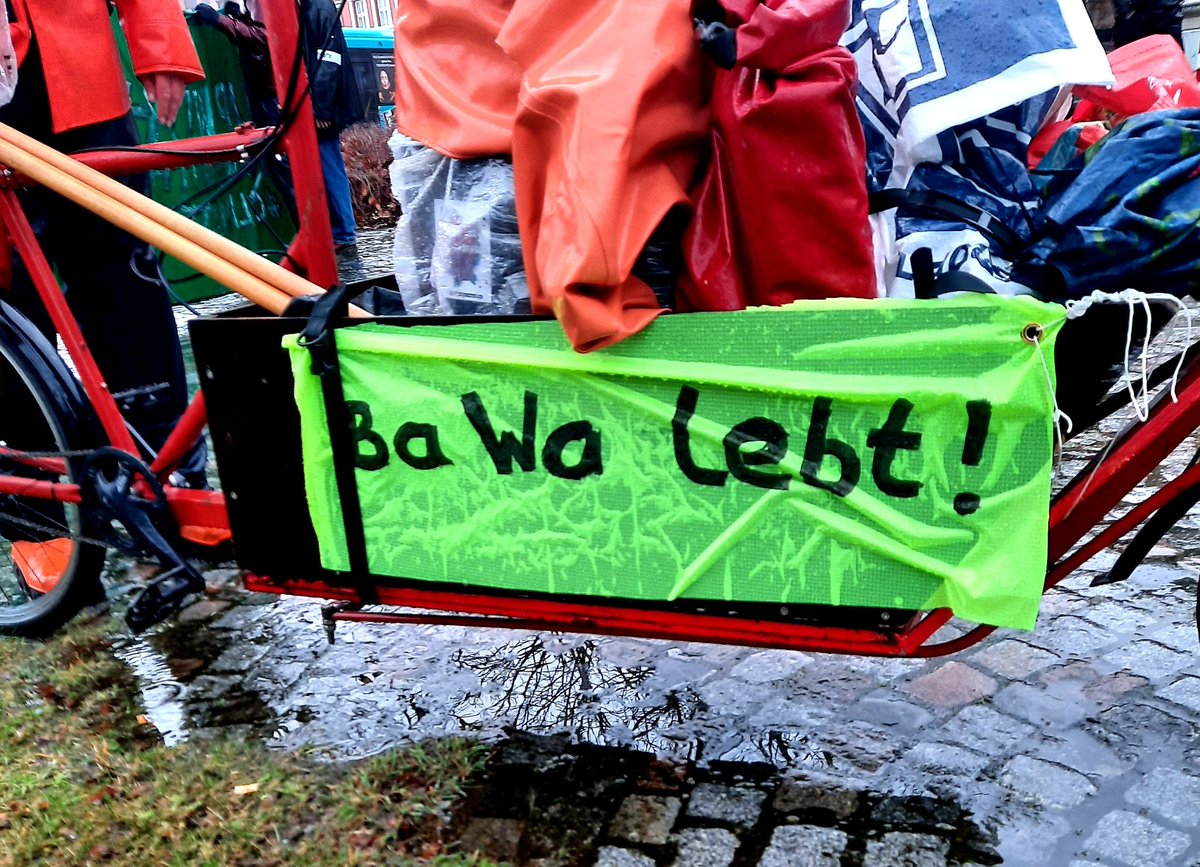 RadioFratz's tweet photo. #bawalebt #flensburg #BaWaBleibt https://t.co/ZEpuavs4rw