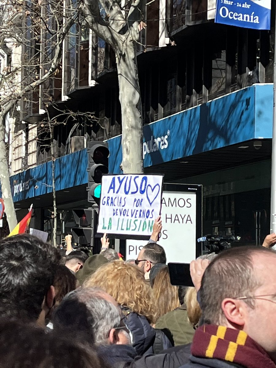 cmpoggio's tweet photo. Los afiliados estamos contigo, los votantes también.
España y el PP te necesitan @IdiazAyuso https://t.co/CZ26iWP754