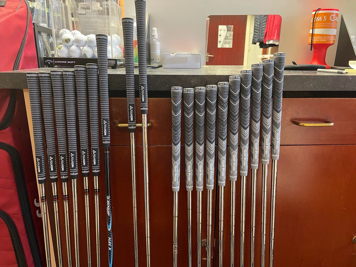 DerekWrightGolf's tweet image. That's this mornings work all done... Great time to give your irons some TLC. @masters247 @golfpridegrips