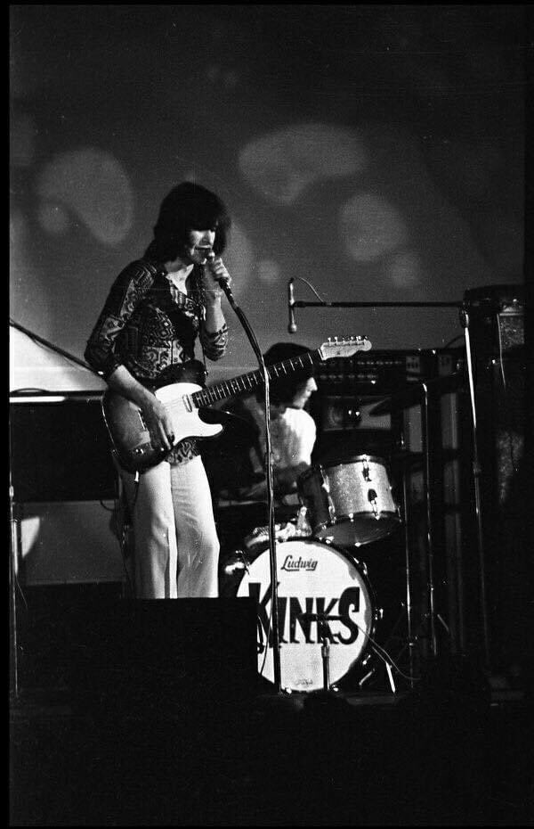 October 23, 1969 Boston at my 7th Kinks show…
#RayDavies MickAvory 
#thekinks 
Photo by DanTheFan 
#ludwigdrums
