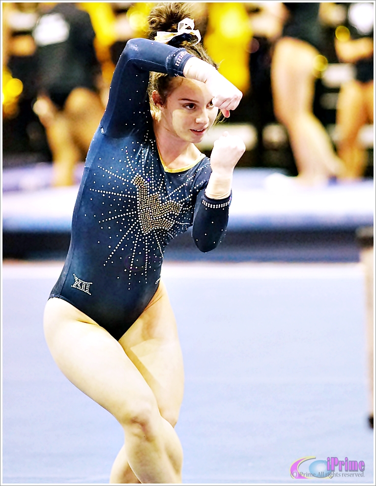 iprimesports's tweet photo. West Virginia Gymnastics 2022
#Gymnastics #CollegeGymnastics #SportsPhotograhpy #iPrimeSports #Lifetime #OneAndOnly #memories 
#WestVirginiaGymnastics https://t.co/2rhOeVnyob