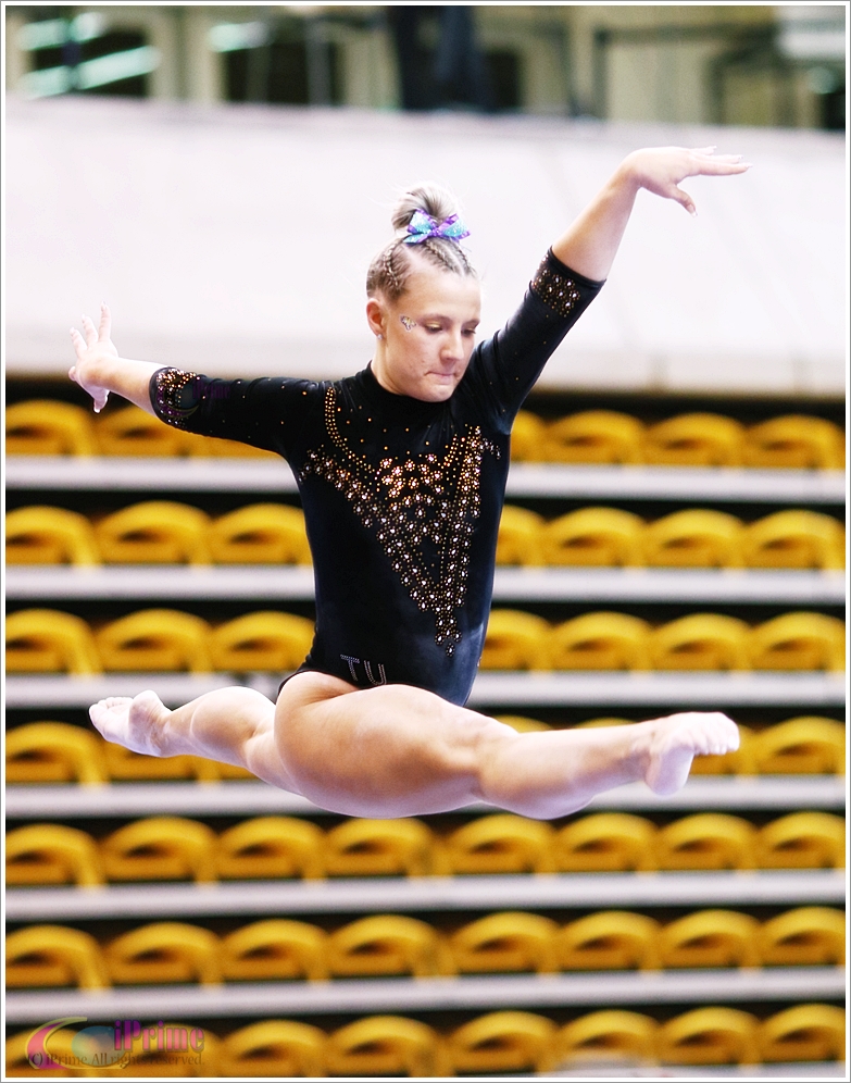 Towson Gymnastics 2022 #Gymnastics #CollegeGymnastics #SportsPhotograhpy #iPrimeSports #Lifetime #OneAndOnly #memories #TowsonGymnastics