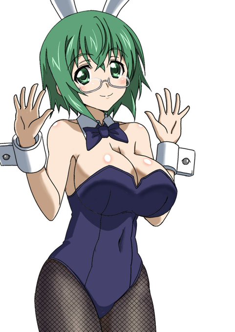 山田先生、ムチムチ感はNo1かな 