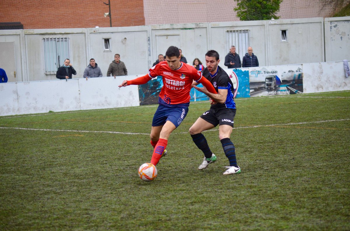 aurreraKE's tweet image. 3.MAILA: amaiera

Aurrera KE 0-1 Lagun Onak

➡️Nahi eta ezin. Eskerrik asko taldea animatzera Zaldupera etorri zareten guztioi!

#AurreraBeti