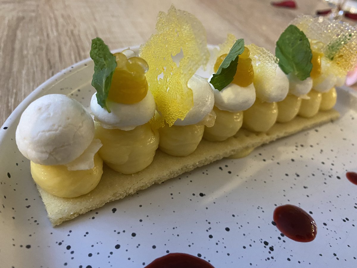 kohn_jerome's tweet photo. Très belle table bistronomique avec de jolies et bonnes créations culinaires - le Hang’Art à Pithiviers https://t.co/gXBuyXgZbP