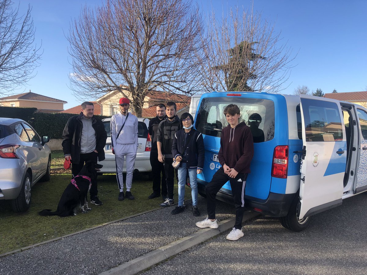 Journée de Coupe 2000 avec 2 équipes engagées à Albertville aujourd’hui ! Un objectif cette année atteindre la finale pour nos jeunes joueurs ! Bons matchs ! Ce matin 2 victoires dans la musette 💪
