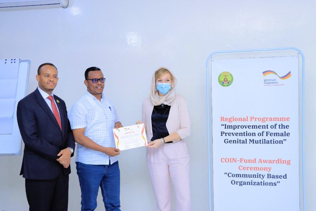 We are delighted to have been awarded a COIN-Fund Somaliland Project by <a href="/giz_gmbh/">GIZ</a>  and MESAF. The project's goal is to prevent female genital mutilation among young girls in Somaliland. Thanks for inviting us  Community Initiative Fund awarding ceremony!!