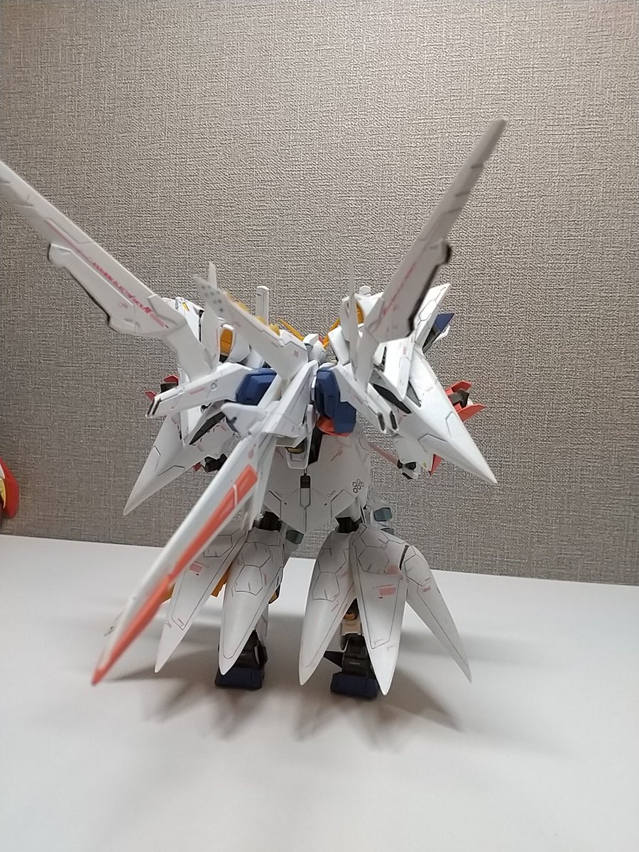 kukky_hobby's tweet photo. #フィックスフィギュレーション の #クスィーガンダム #ペーネロペー 融合大体完成か⁉️瞬着で着けただけですが結構バランス良くないですか😆 #FIXFIGURATION のパーツだけ縛りで製作しました❗️後は微調整と武装かなぁ🐤
#ガンダム #閃光のハサウェイ https://t.co/OoiOVNw1RE