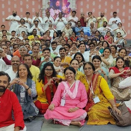 #GujaratCoordinatorsTeachers #Meet 
Graced by Gurudev's graceful Presence @SriSri

#artofliving
#dhyanmayaGujarat
#TeamGujarat
#VasadAshram
