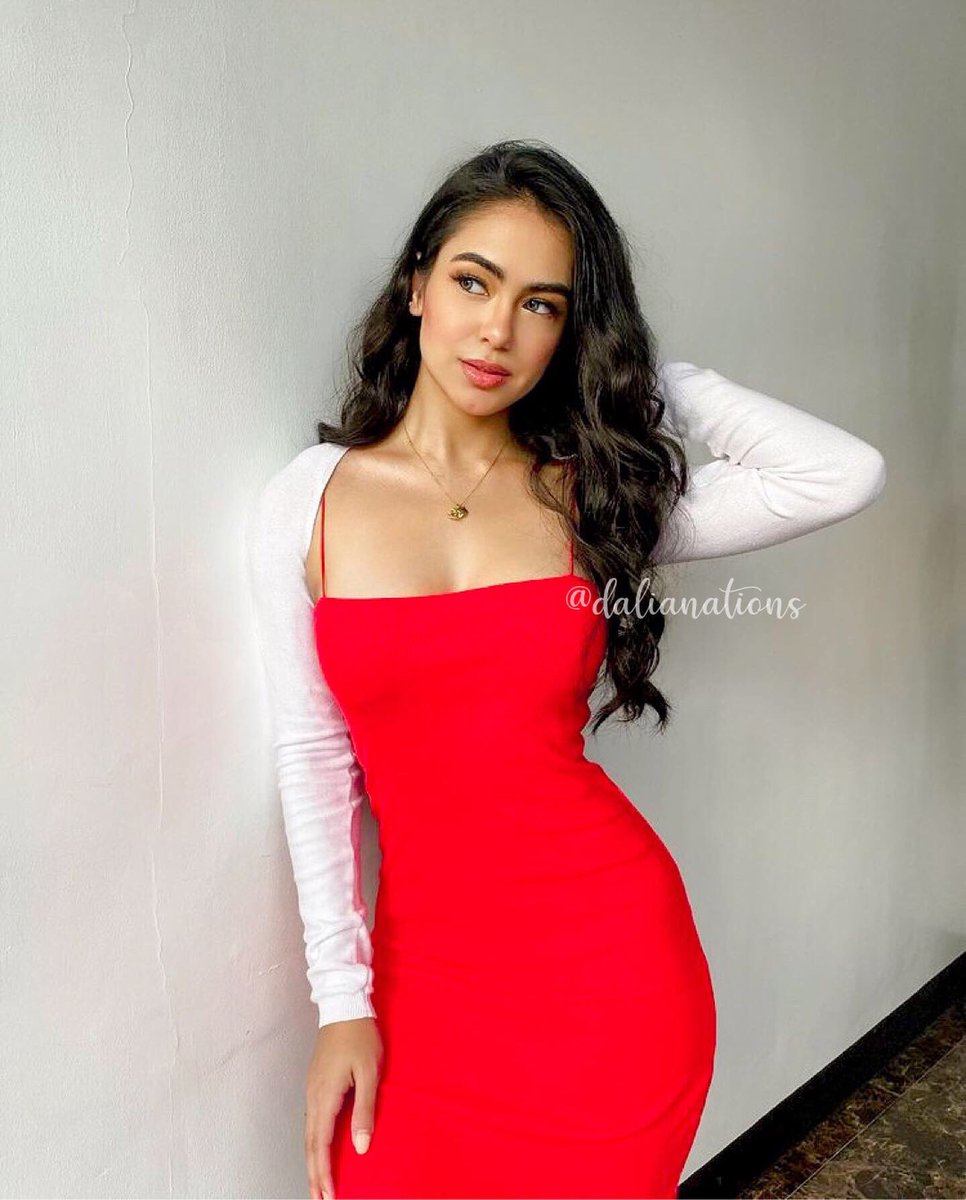 👸🏼💃🏼♥️

#dalia #daliavarde #kim #kimeniah #hesintoher #kimeniahsirveygozon #hesintoherbymaxinejiji #beauty #beautiful #tart #beauty #beautiful #pretty #simple #simplicity #simplebeauty #goddess #rarebeauty #queen #slaying