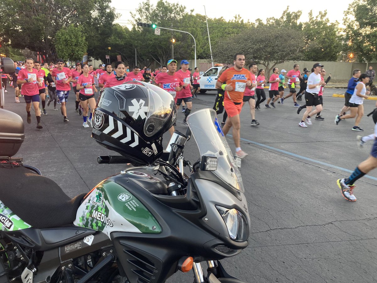 sphemuno's tweet photo. Maratón Gdl https://t.co/LjNumNsaAw