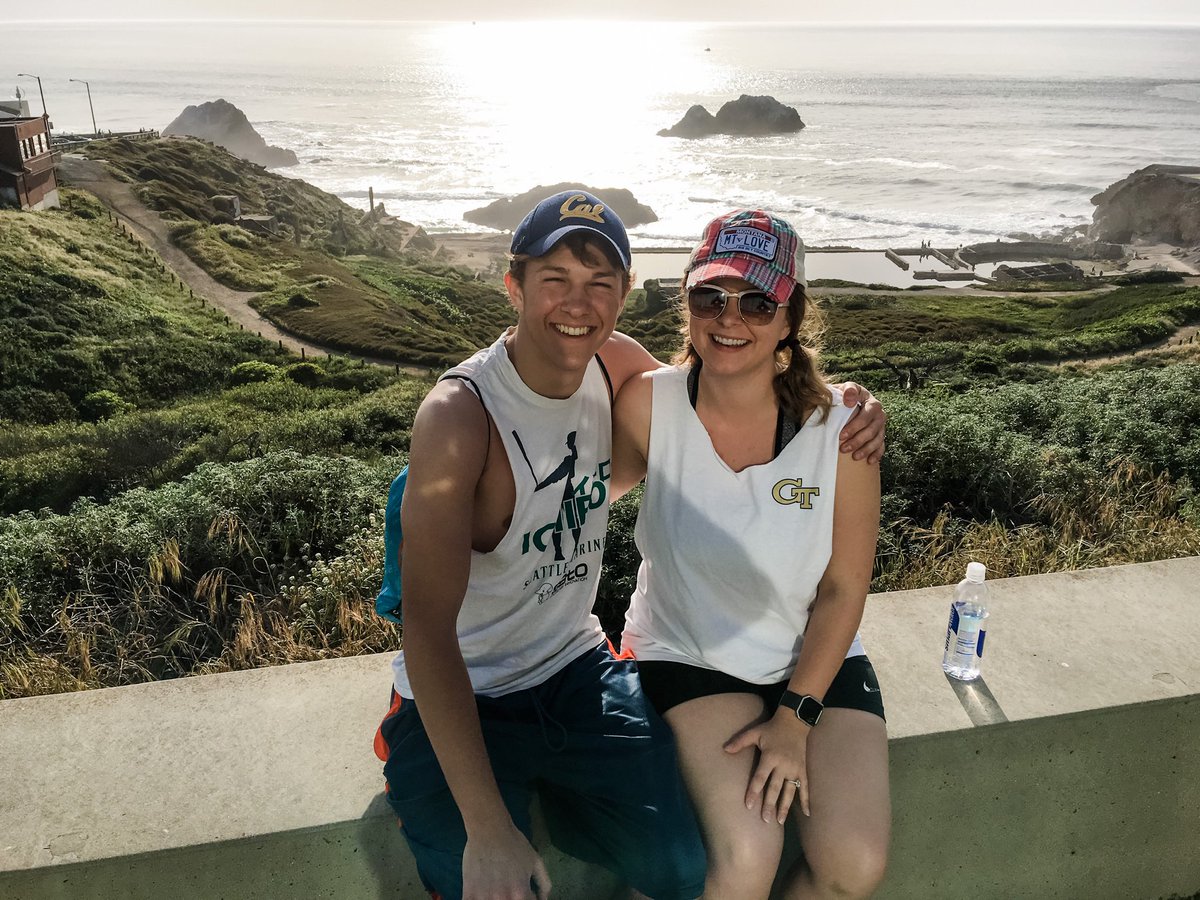 bethanycordell's tweet photo. Today would have been my brother’s 26th birthday. He lost his battle with depression 1.5 years ago.

Since then, I’ve vowed to be a vocal advocate of suicide prevention &amp; mental health awareness.

Please let this serve as a reminder to ask TO help and FOR help. 

You are loved! https://t.co/MuPbIHmeDj