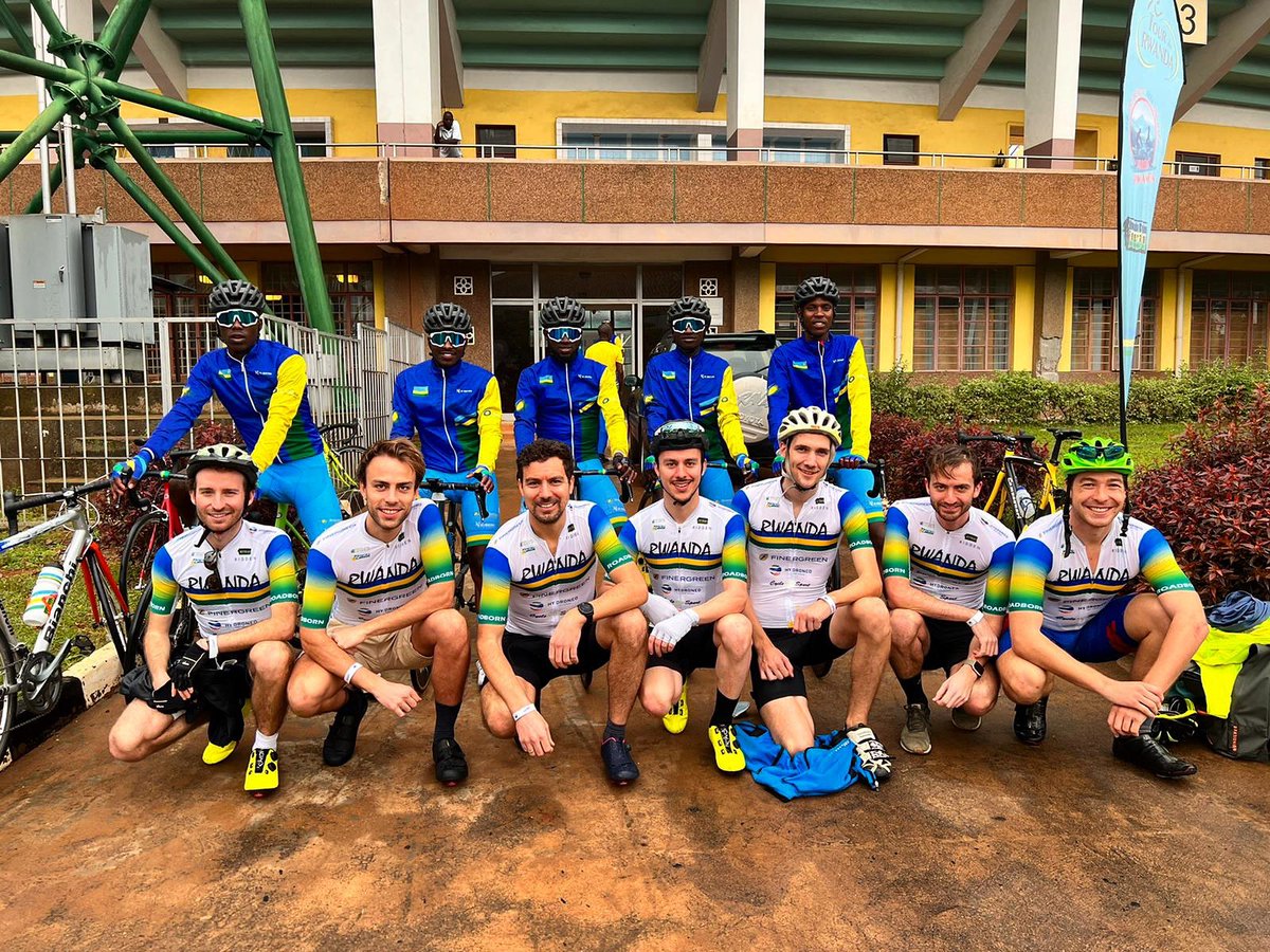 RoulerRwanda's tweet photo. 𝗗𝗲́𝗯𝘂𝘁 𝗱𝘂 𝗧𝗼𝘂𝗿 𝗱𝘂 𝗥𝘄𝗮𝗻𝗱𝗮 𝟮𝟬𝟮𝟮 😍

Le Tour du Rwanda a démarré ce jour avec la victoire de  @AlexGeniez 👏

C’est aussi le début du @RideRwandaRR, auquel @damienricordeau, directeur de @Finergreen et sponsor de notre association, participe ...

1/2 https://t.co/wlDw9ZQwLv
