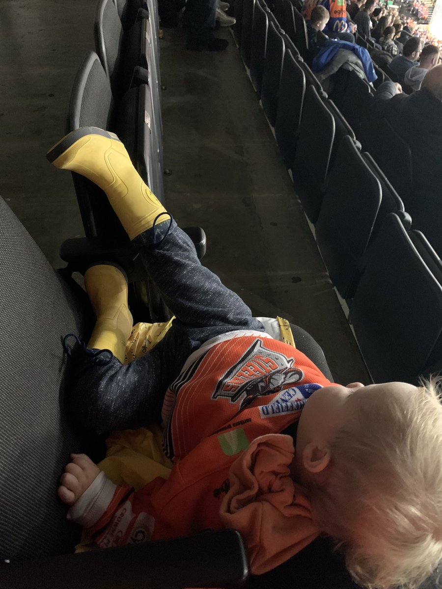 Too much excitement for this little Steeler Fan 🏒🥅 <a href="/steelershockey/">TriggerHub Sheffield Steelers</a>