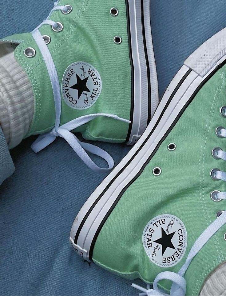 paozinhodoceu's tweet image. ᅟᅟ
ᅟᅟᅟᅟ  u𝗺α v͟ıb̶e 𝕓em ve𝕘αnın̶h̶α
ᅟᅟᅟᅟ   e α𝗳ı𝗻s  ──────  🌿
ᅟᅟᅟᅟ     #CONVSAMAMBAIAS
ᅟᅟ