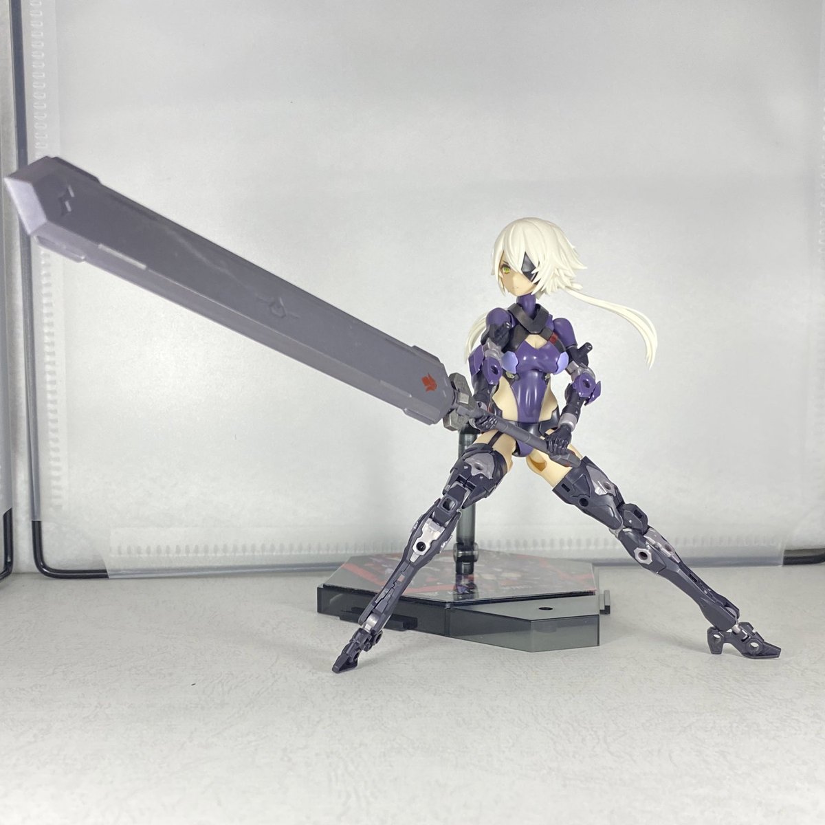 Twoucan サンライズ立ち の注目ツイート モデル