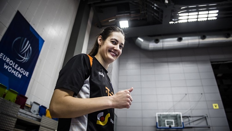 TTTRiga's tweet photo. Oficiāli: TTT nodrošina piekto vietu @EuroLeagueWomen A grupā
🎯 We have secured the 5th place in Group A with one more game to go!
https://t.co/erWudJPP97
🖤🧡
#TTTRīga #EuroLeagueWomen #DirectionToPerfection https://t.co/bBRQkriAGS