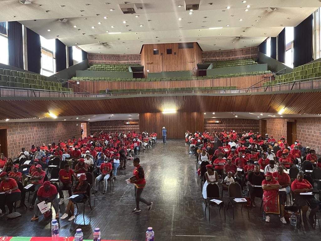 collensedibe tweet picture