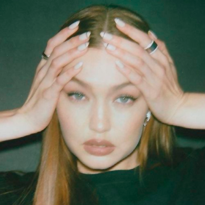 archivesgigi's tweet photo. yup, gigi hadid is always the moment https://t.co/dGMOI7O5jg