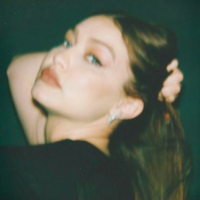 archivesgigi's tweet photo. yup, gigi hadid is always the moment https://t.co/dGMOI7O5jg