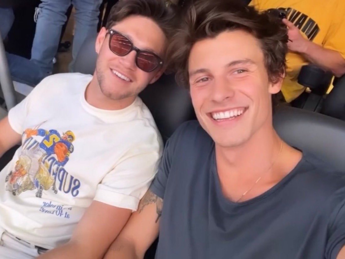 jadedflicker's tweet photo. Not sayin I believe shiall is real but if u look up “white gays” in the dictionary this the pic that comes up https://t.co/LHoUqaqhrq