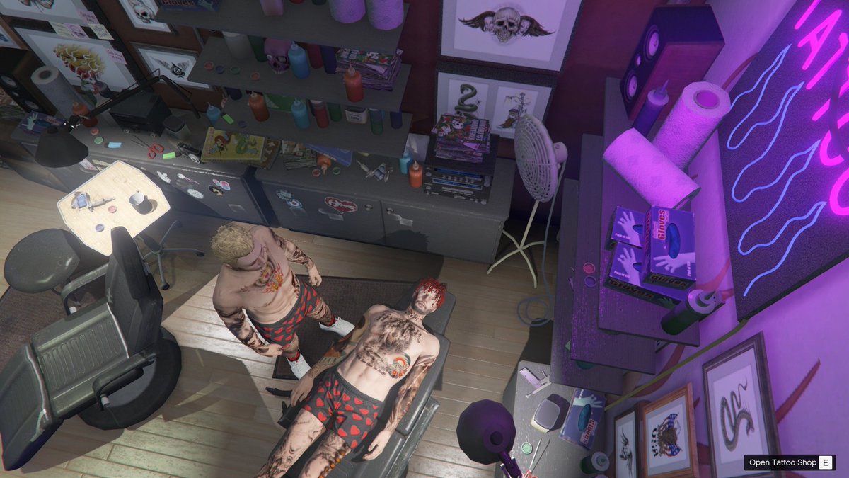 RpLiberation's tweet photo. Just getting some new tattos! #GTARP #gtaroleplay #tattoo https://t.co/rOzqipFzjR