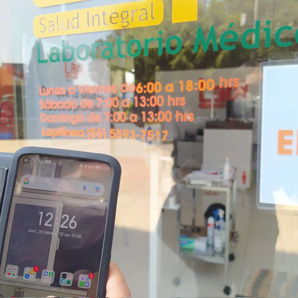 PsicAnel's tweet photo. Acudí a la sucursal que está cerca de galería Coapa y está cerrado antes de su horario establecido @lapi_lab  qué sucede con su servicio y atención al cliente, muy malo. https://t.co/GTddT4CWBV