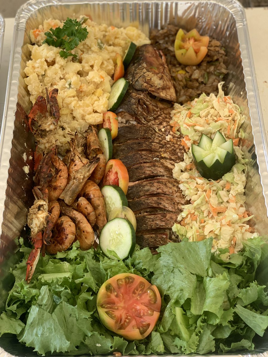 gibomas's tweet photo. Happy Sunday !!!

With so much love, we prepared and delivered this SEAFOOD PLATTER to our incredible customer to make her Sunday special. 

For this and many more, contact 3817247 ! 

With #Gibomas, you will always eat it right ! 
#TheBrandYouCanTrust 
#Gambia https://t.co/c8ZIolZMgy