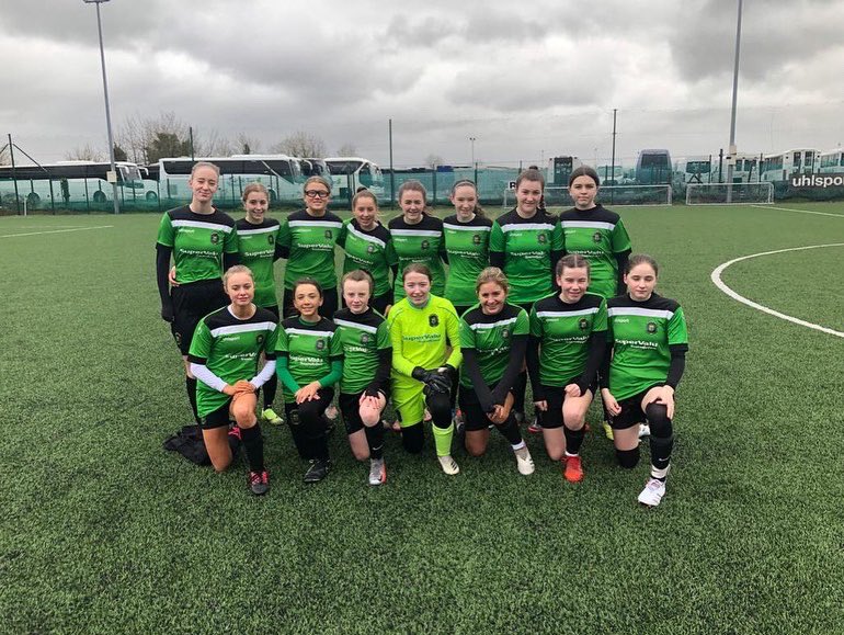 peamountutdfc's tweet photo. Three Cup games and three wins for the Peas today 🟢⚫️👏

Our U12 side played Moyne Villa and our U16 side played Manorhamilton in the @SFAIreland cup. Our U18 MGL side also beat Greystones today and now advance to the final of the MGL U18’s Cup. Well done to everyone involved! https://t.co/xUQOtONEVH