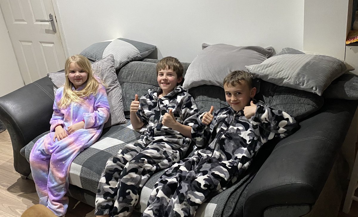 AFC_Saunders's tweet photo. @davidwalliams this weather calls for a David Walliams day, Gangster Granny, Billionaire Boy, Mr Stink, Boy in a dress all complete and now settling down to Grandpa’s Great Escape, great films full of good morals👏👍❤️ https://t.co/9mZrMOCKC9