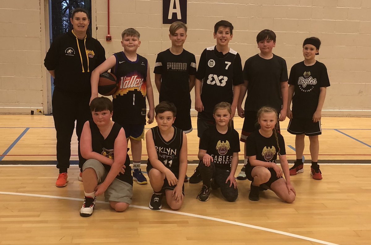 gemma_mccoll's tweet photo. Laila and Sophia played amazingly at rugby this morning then Eve and Laila were on fire on the basketball court this afternoon (3 wins out of 3 games) #proudmum #yorkshirecvl #miniknights https://t.co/UHhW34yIy4
