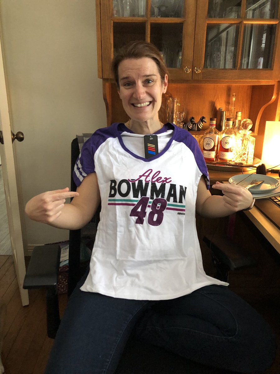 karacraig82's tweet photo. @NASCAR Rooting for @Alex_Bowman  for the win today !!! 🏆 https://t.co/jbjHcTNyqw