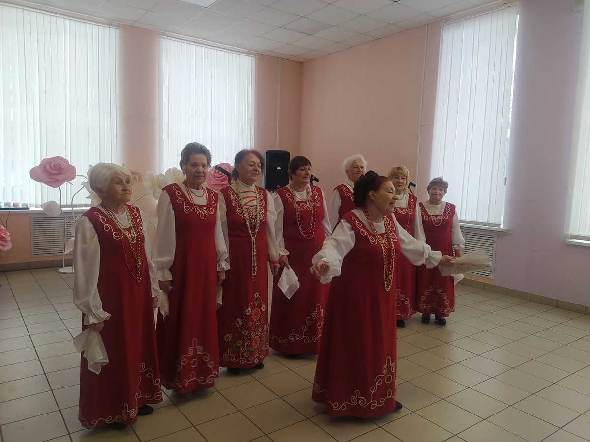 19 февраля в КЦ "Аврора" состоялась концертная программа "Родной язык-душа народа".
#дкруслан #кцаврора #ульяновск #нацпроекткультура #национальныйпроекткультура #творческиелюди