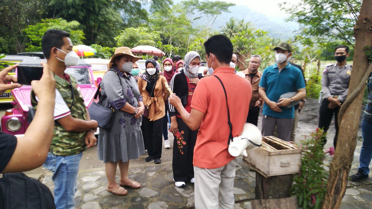Bendratbrbd's tweet photo. Tetap semangat mengawal wisatawan
ayuk segera reservasikan group/team kalian broo @ 082227364990 https://t.co/5Ml38yp8MW