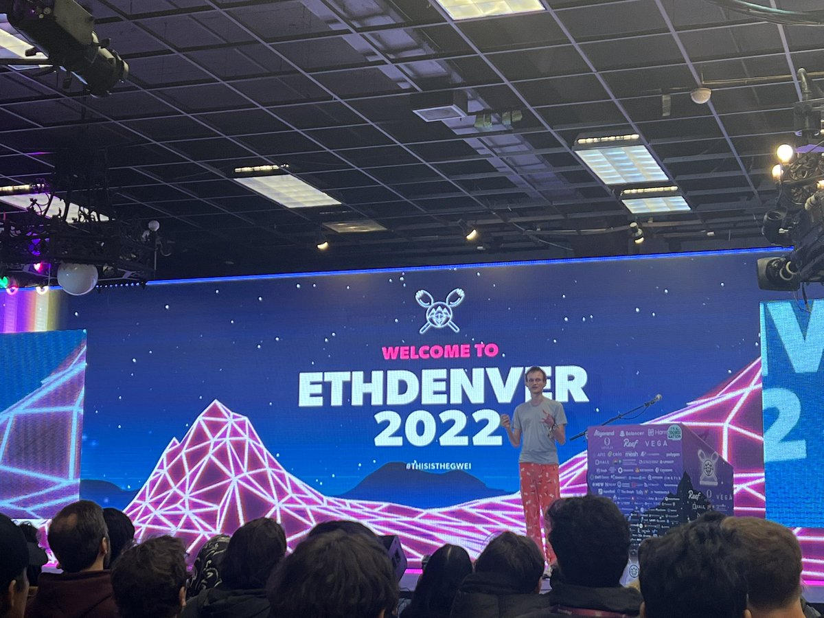 OgulcanSelcuk's tweet photo. The life-changing experience of #ethdenver2022 in a nutshell:
- Connected with 200+ #web3 leaders and projects👸🏼🤴🏻
- Attended 50+ #blockchain sessions👩🏻‍💻🧑🏻‍💻
- Showed up in 8 #denver parties💃🏼🕺🏼
- Got only one swag🤷🏻‍♀️🤷🏻‍♂️
- Brace yourself for the #daosummer 🚀🚀
Thanks @EthereumDenver https://t.co/IP8J9pTDxC