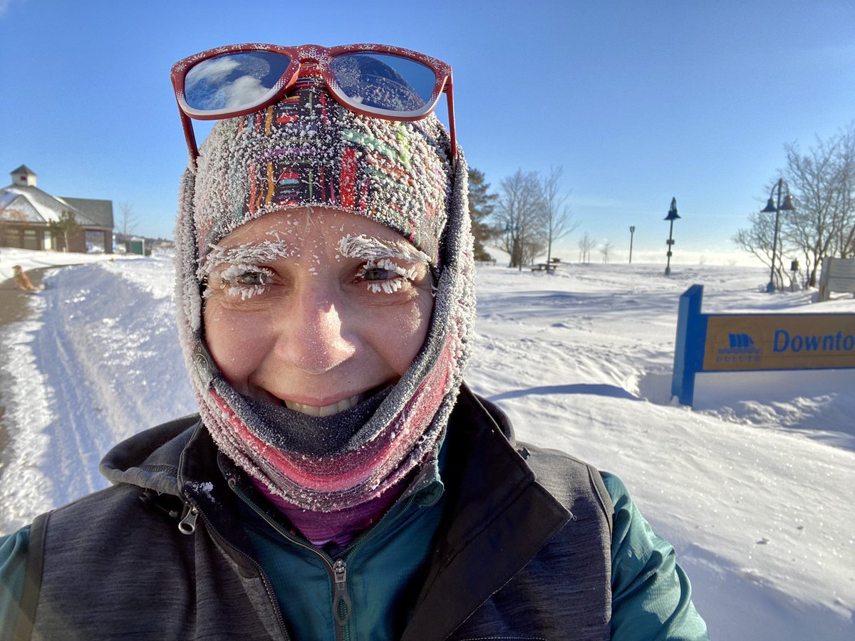 In #minnesota there is no bad running weather, just bad clothing … from yesterday morning’s run. #LakeSuperior makes the effort worthwhile. #outsideinmn https://t.co/eWeqUuOg1S