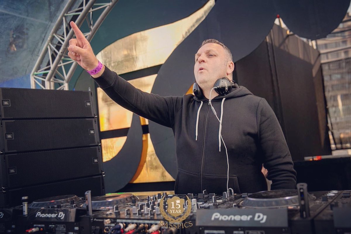 Maximized Music tweet media