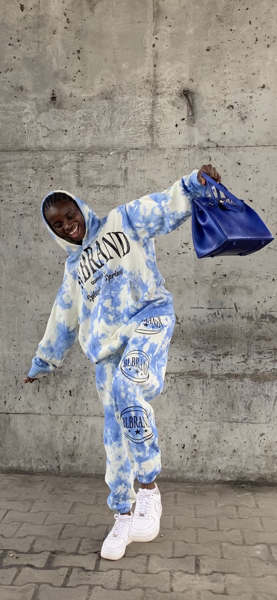 blbrand_'s tweet photo. It can only get better💙
Outfit by me 🌚 yes I did everything 
Please like and retweet this post 🙏🏿🥺 https://t.co/sOiPUGVPfZ