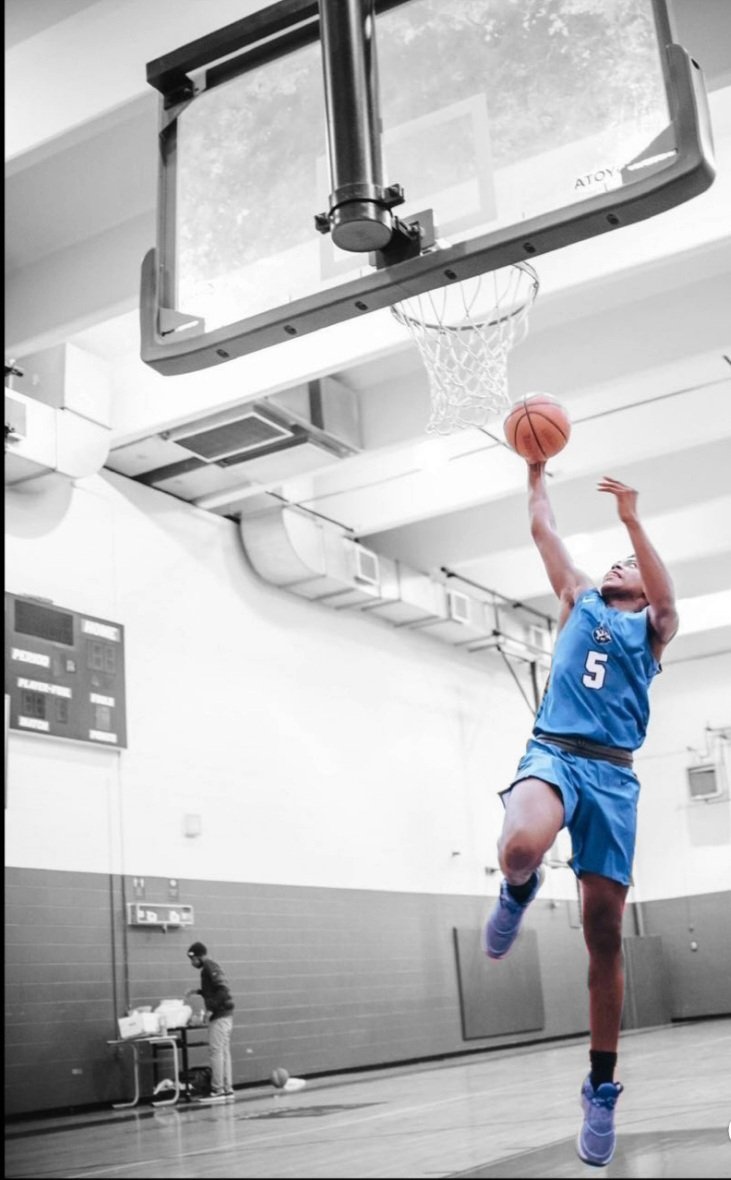 bumpeasy's tweet photo. Proud of my 6'3 freshman nephews in just one season they have propelled their team to the championship game. The link is below for girls at 4 and boys at 6p UDC campus for DCPCS AA championship
#friendshiptechprep
#DCballers
#truefreshman #studentatheletes
https://t.co/Vr8x4emMwx https://t.co/3p4h1vXt0z