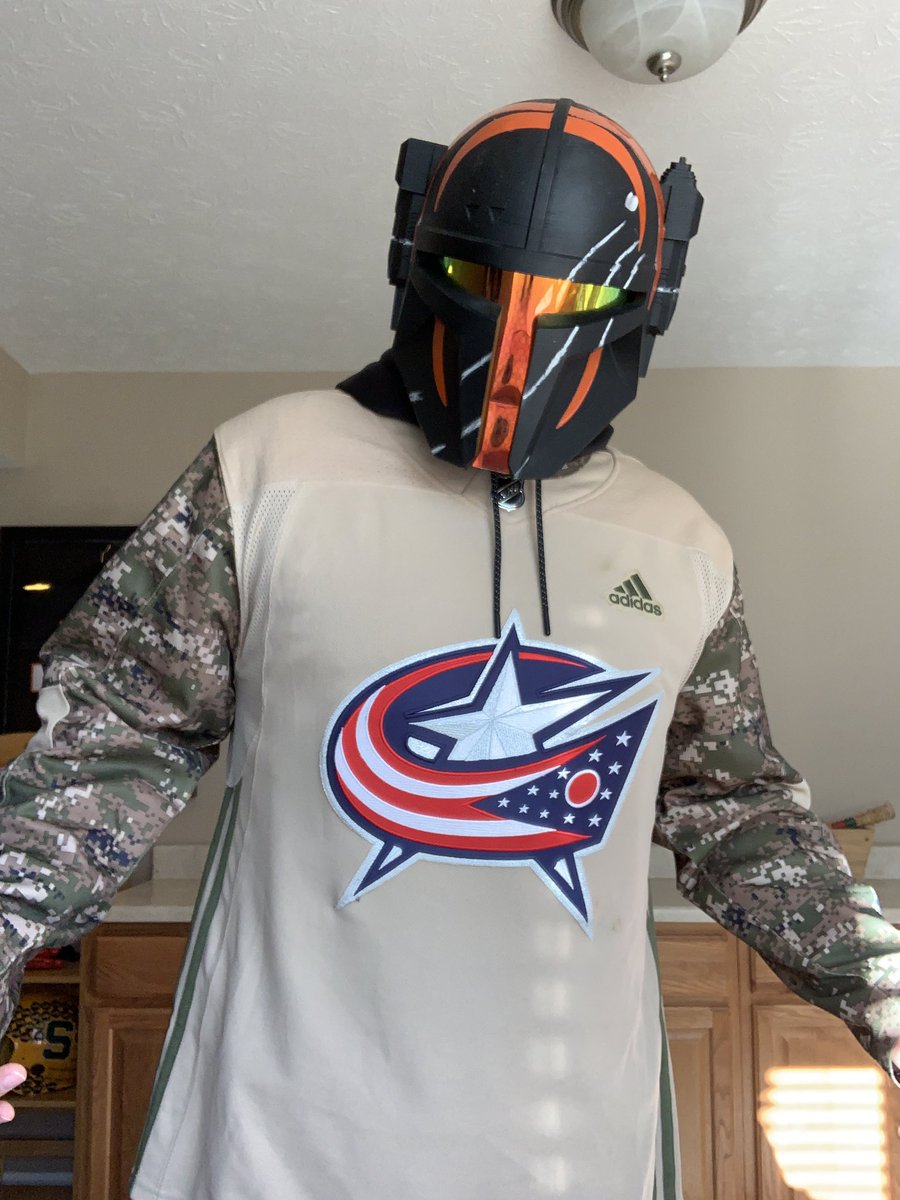 thebengalorian's tweet photo. Seems wild that I am really just starting to fully engage with my @BlueJacketsNHL due to us playing @Bengals football so late! But, itβs Hockey time folks! #RuleItAll #CBJ #NHL #NFL #SportsOfAllSorts https://t.co/fBuTpFe1Rr