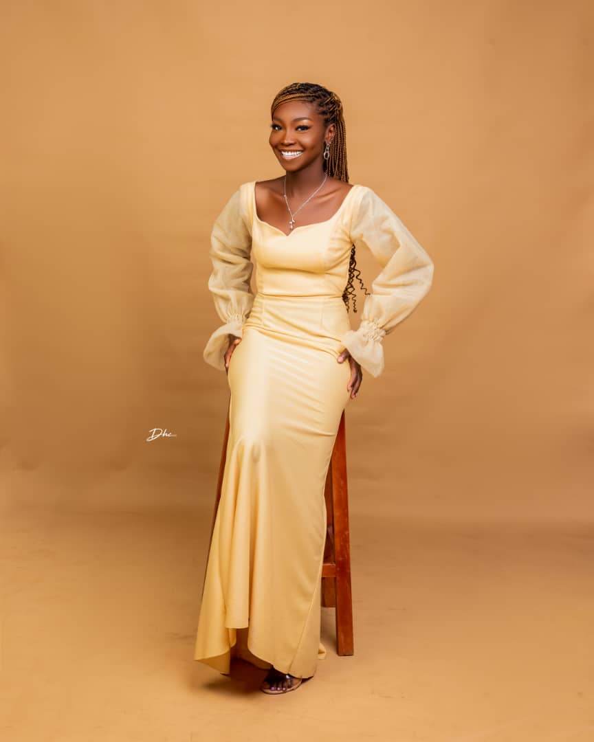 PetitRuthyFada's tweet photo. The first child has turned 20💃
To God be the glory, amen 🙏🏾.
#19thFeb https://t.co/CUuqJDwfIA