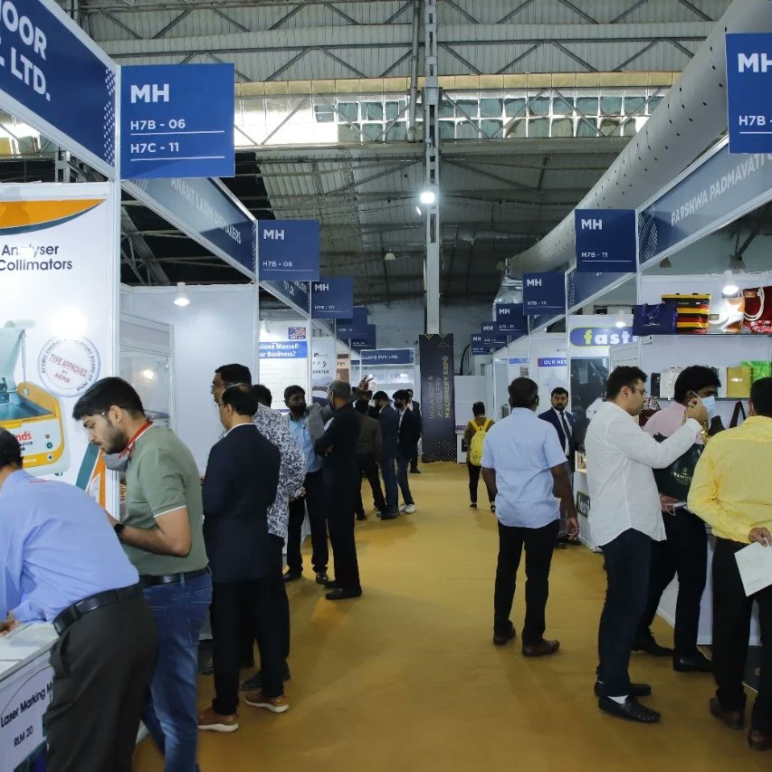 GJEPCIndia's tweet photo. Day 3!
Another busy yet an amazing day at IIJS Signature 2022 comes to an end.
#iijs2022 #jewellery #exhibition https://t.co/kPZYlvndFG