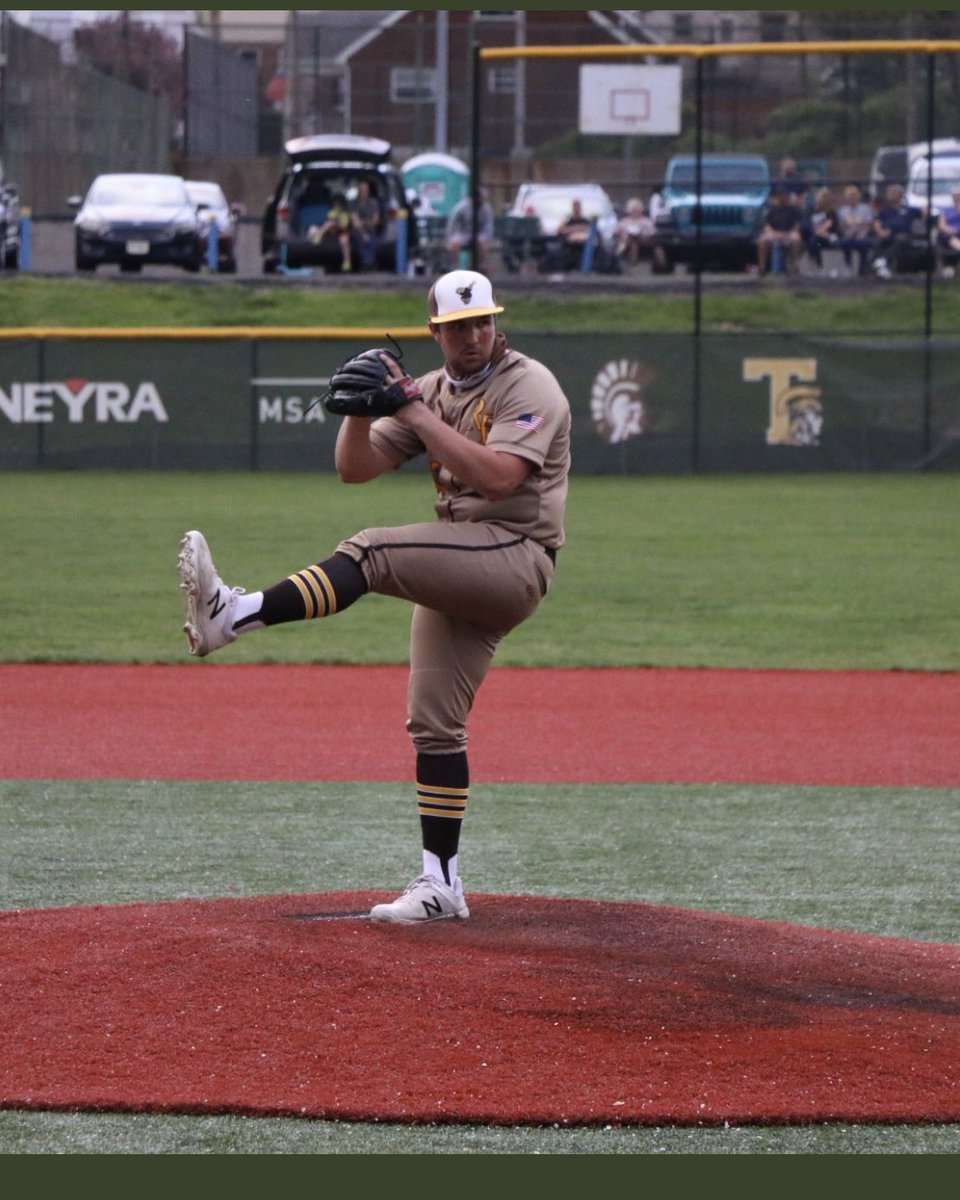 Roger Bacon Baseball tweet media